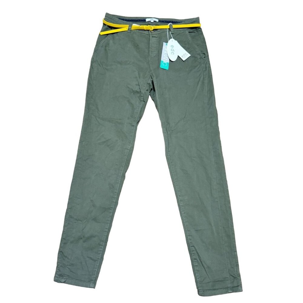 NWT Khakis Pants Size 36x32 Green Flat Front w/ Belts Pockets Stretch Womens